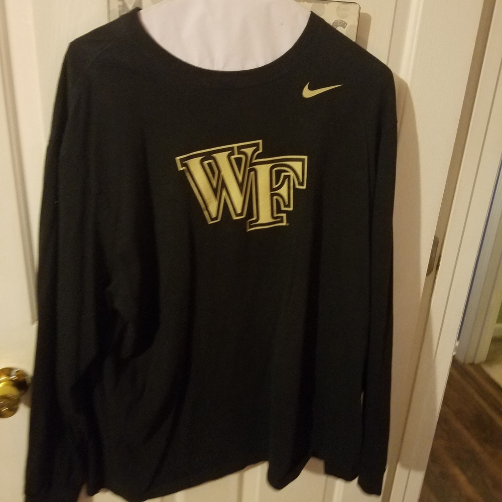 Men's size 3XL long sleeve shirt